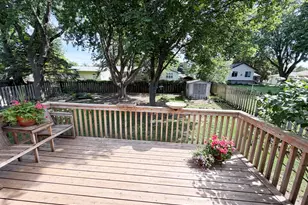 1925 Driftwood Ave, Worthington, MN 56187 - Photo 40