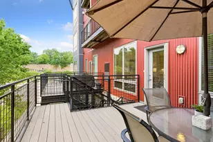 240 Spring St, Saint Paul, MN 55102 - Photo 22