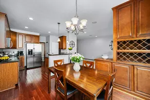 9531 Declaration Dr, Chanhassen, MN 55317 - Photo 8