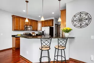 9531 Declaration Dr, Chanhassen, MN 55317 - Photo 12