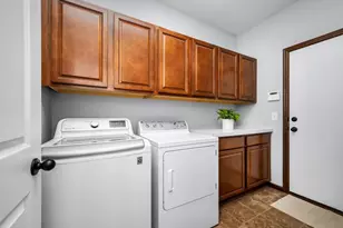 9531 Declaration Dr, Chanhassen, MN 55317 - Photo 14