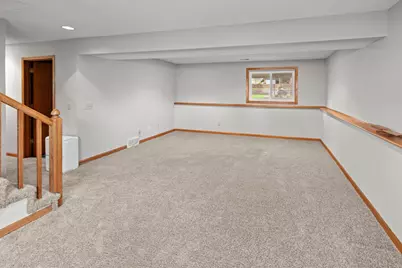 2408 Crestmount Lane, Burnsville, MN 55306 - Photo 12