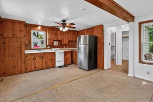 204 Noble St, Hinckley, MN 55037 - Photo 4