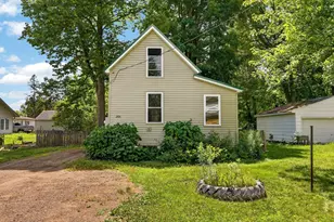 204 Noble St, Hinckley, MN 55037 - Photo 16