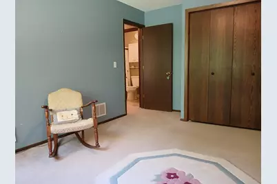 1074 Carmel Court, Shoreview, MN 55126 - Photo 14