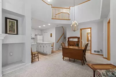 538 Queens Gate, New Brighton, MN 55112 - Photo 8