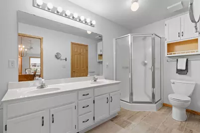 538 Queens Gate, New Brighton, MN 55112 - Photo 18