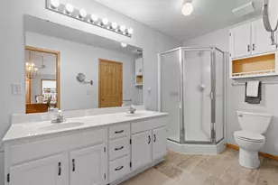 538 Queens Gate, New Brighton, MN 55112 - Photo 18