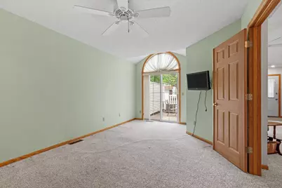 538 Queens Gate, New Brighton, MN 55112 - Photo 14