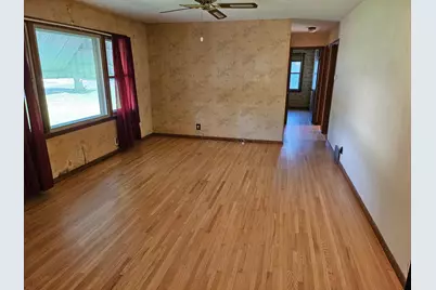 11605 Gladiola Street NW, Coon Rapids, MN 55433 - Photo 4