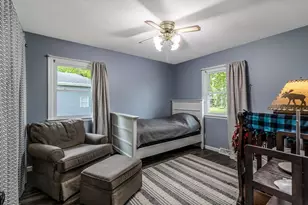 360 N Park Ave, Le Center, MN 56057 - Photo 26