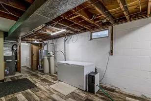 360 N Park Ave, Le Center, MN 56057 - Photo 38