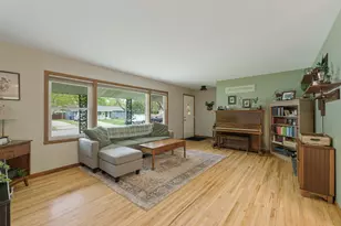 533 Maple Ln, Moorhead, MN 56560 - Photo 10