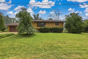 2028 Dotte Dr, White Bear Lake, MN 55110 - Photo 2