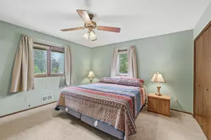 2028 Dotte Dr, White Bear Lake, MN 55110 - Photo 16
