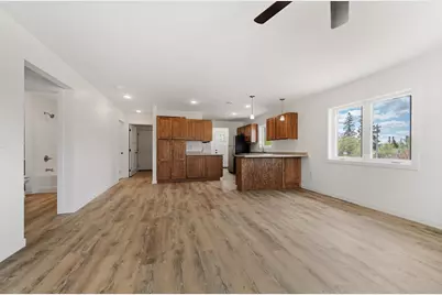 609 7th Avenue NW, Grand Rapids, MN 55744 - Photo 2