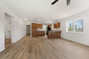 609 7th Ave NW, Grand Rapids, MN 55744 - Photo 2