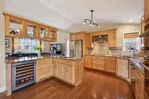 392 Pendryn Hill Curve, Woodbury, MN 55125 - Photo 16