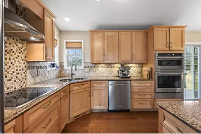 392 Pendryn Hill Curve, Woodbury, MN 55125 - Photo 18