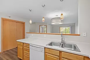 15570 Linnet St NW, Andover, MN 55304 - Photo 4
