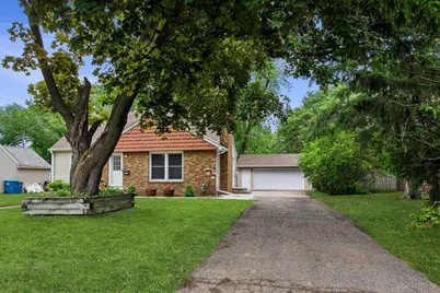 7233 Oliver Avenue S, Richfield, MN 55423 - Photo 2