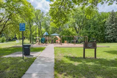 9915 29th Avenue N, Plymouth, MN 55441 - Photo 28