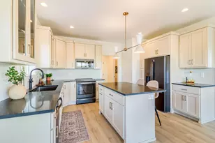 6800 32nd St S, Fargo, ND 58104 - Photo 10