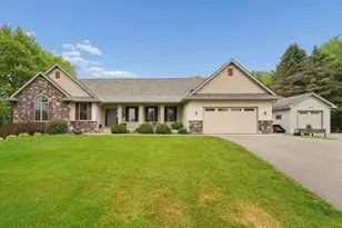 1118 25th St NW, Buffalo, MN 55313 - Photo 2