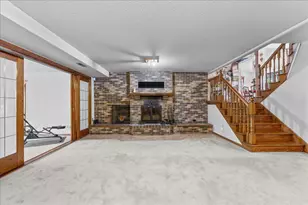479 Mary St S, Maplewood, MN 55119 - Photo 34