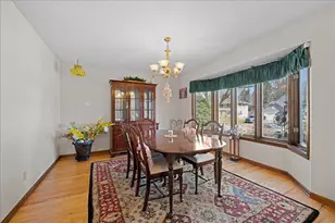 479 Mary St S, Maplewood, MN 55119 - Photo 8
