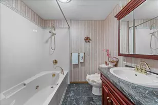 479 Mary St S, Maplewood, MN 55119 - Photo 38