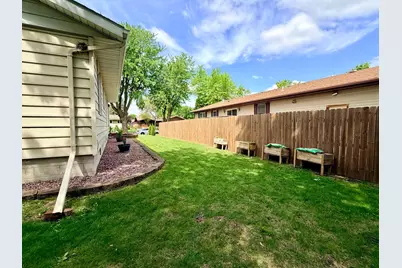 1736 Douglas Avenue, Worthington, MN 56187 - Photo 32