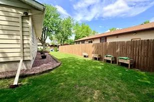 1736 Douglas Ave, Worthington, MN 56187 - Photo 32