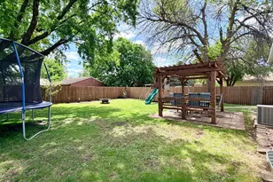 1736 Douglas Ave, Worthington, MN 56187 - Photo 36