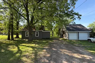 560 3rd Ave NW, Milaca, MN 56353 - Photo 1