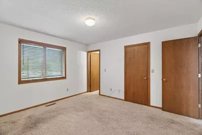3324 Geselle Lane NW, Rochester, MN 55901 - Photo 16