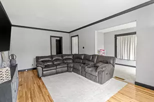 636 School St, Anoka, MN 55303 - Photo 8