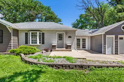 775 Shoreacres Drive, Fairmont, MN 56031 - Photo 2
