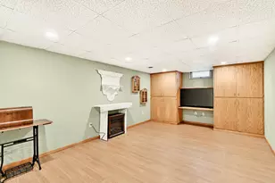 2400 16th Ave NW, Rochester, MN 55901 - Photo 16