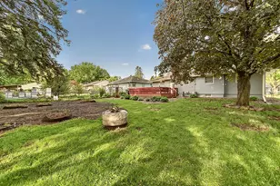 2400 16th Ave NW, Rochester, MN 55901 - Photo 22