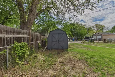 4738 Fremont Avenue N, Minneapolis, MN 55430 - Photo 20