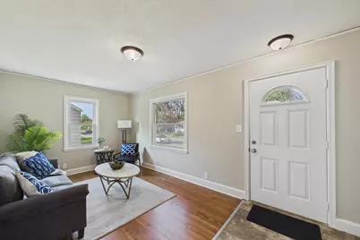 4738 Fremont Avenue N, Minneapolis, MN 55430 - Photo 2