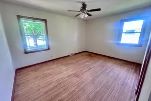 351 E 97 1/2 St, Bloomington, MN 55420 - Photo 14