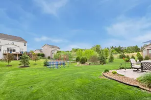 1098 Prairie View Ln, Waconia, MN 55387 - Photo 2