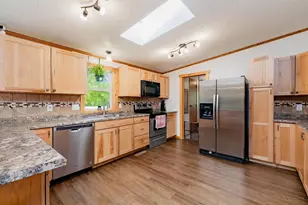 416 Ridgecrest Dr, Pelican Rapids, MN 56572 - Photo 18