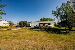 416 Ridgecrest Dr, Pelican Rapids, MN 56572 - Photo 6