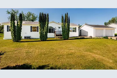416 Ridge Crest Drive, Pelican Rapids, MN 56572 - Photo 2