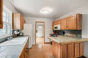 212 Woodley St W, Northfield, MN 55057 - Photo 8