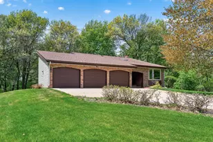 13558 Yancy St NE, Andover, MN 55304 - Photo 2