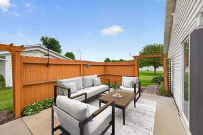 2031 Pinewood Road SE, Rochester, MN 55904 - Photo 20